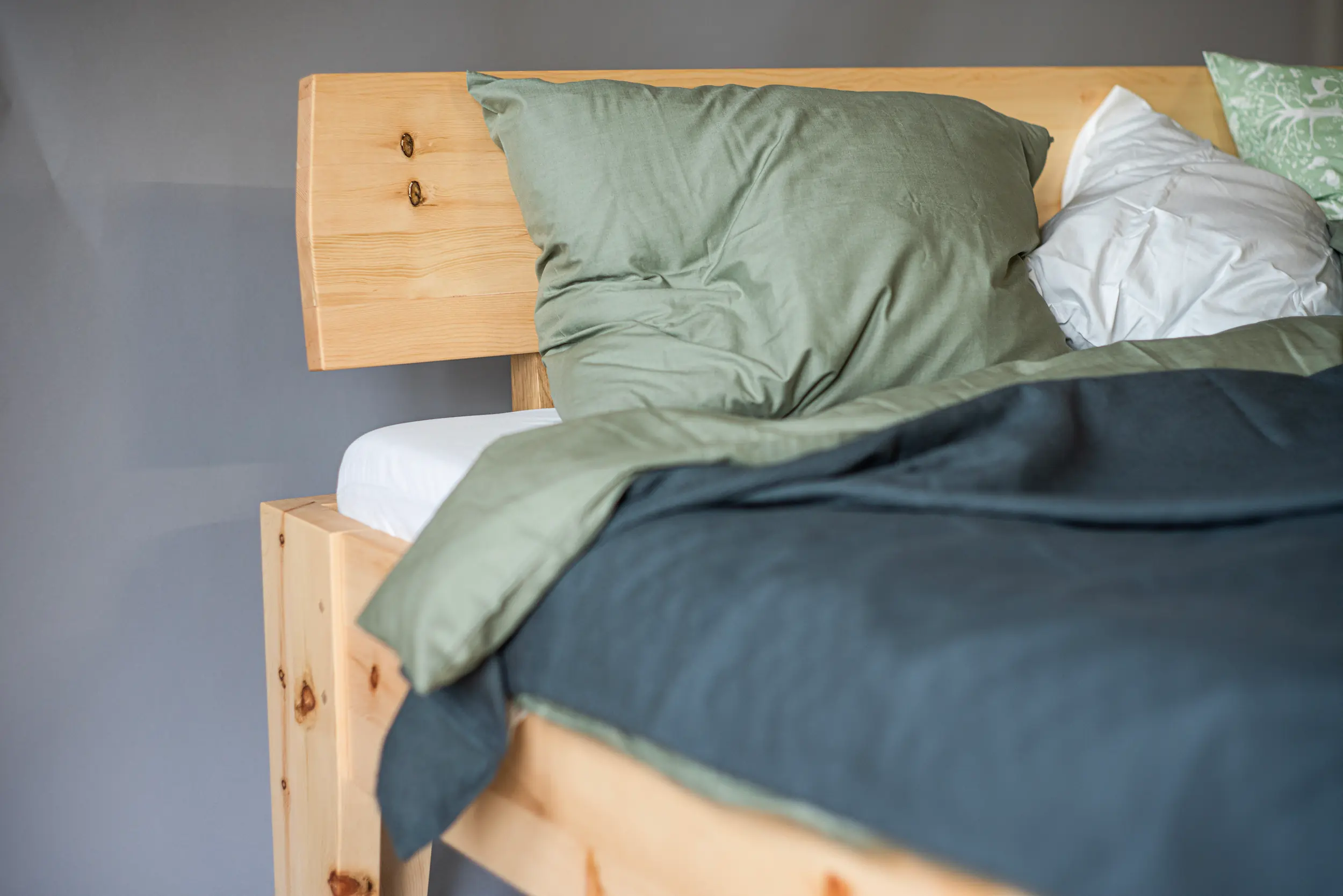 Bett mit Polster - MoBe / Das Modulbett